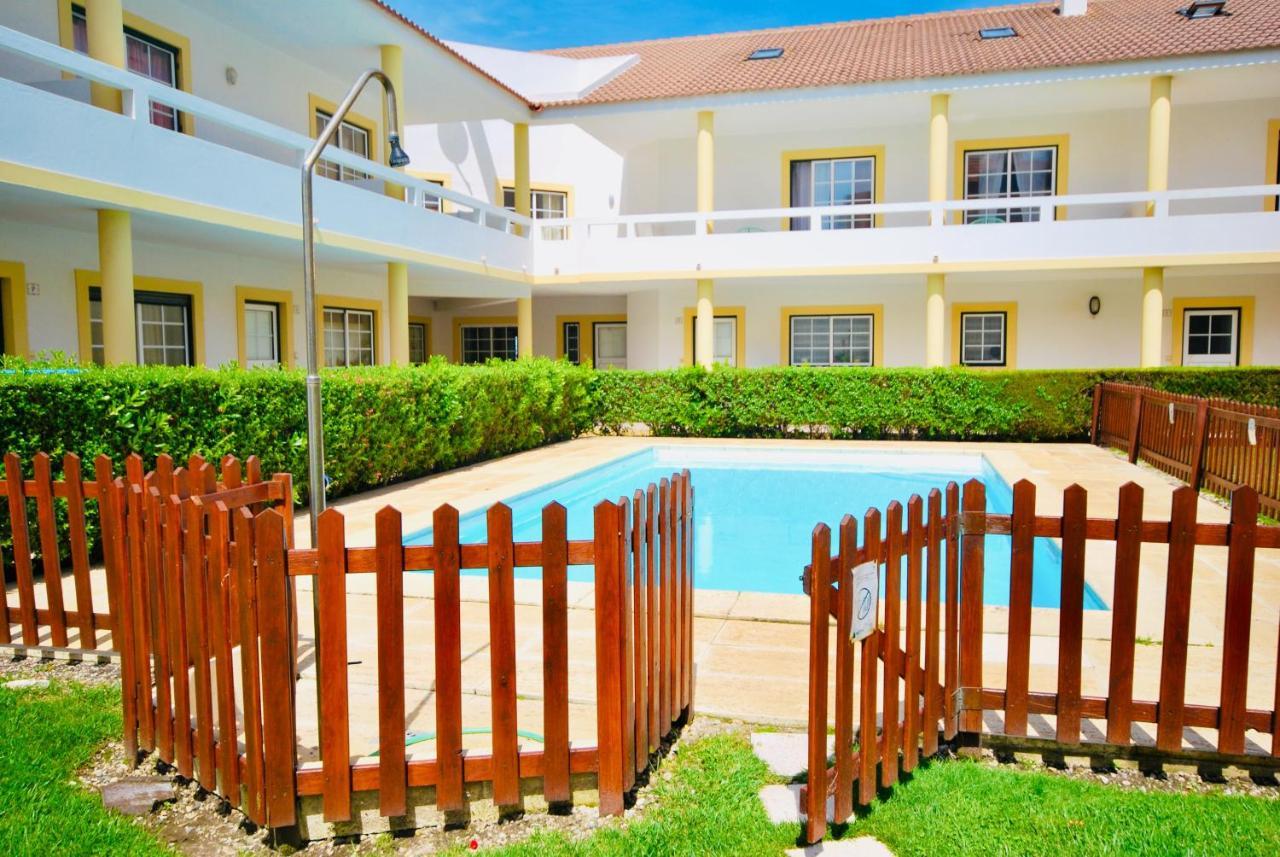 Casa Pedro - Baleal Beach, Balcony, Pool Eksteriør billede